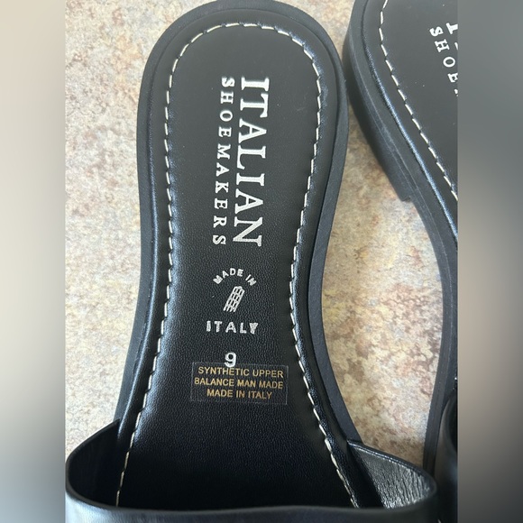 Italian Shoemakers Made in Italy NWOT Slip on Sandals size 9 - Picture 5 of 5